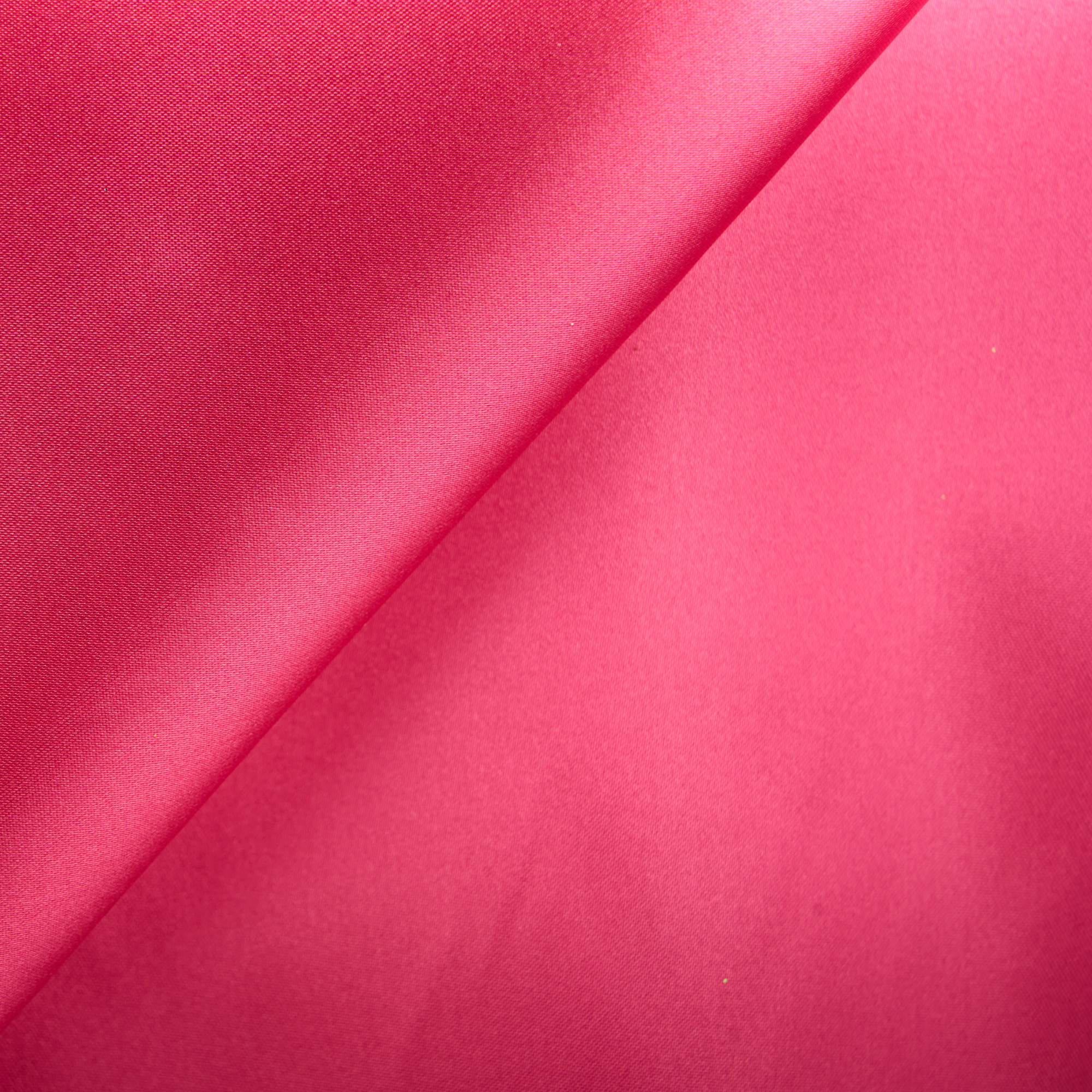 2RasomacaoFuxia150cm Cozzolino - Raso macao Fuxia 150cm - immagine 1